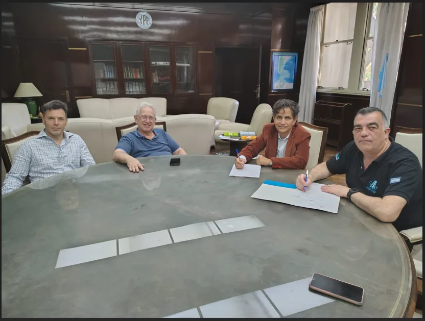 Reunión Facultad de Ingeniería UBA